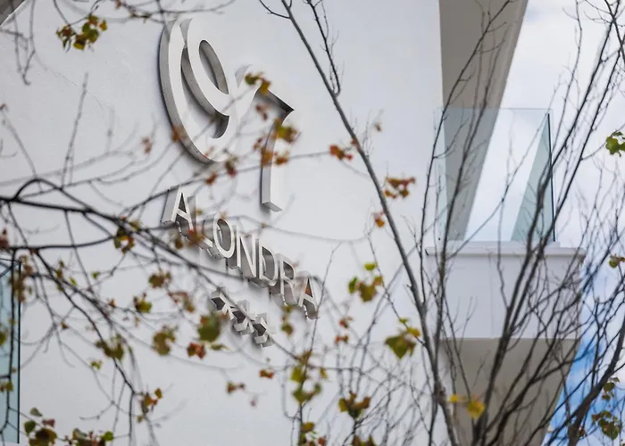 O7 Alondra מלון 3*