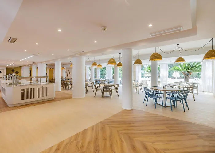 O7 Alondra Cala Ratjada (Mallorca)