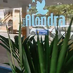 فندق O7 Alondra 3*