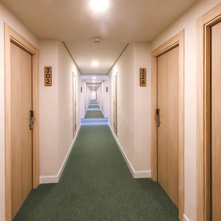 O7 Alondra Hotel 3*