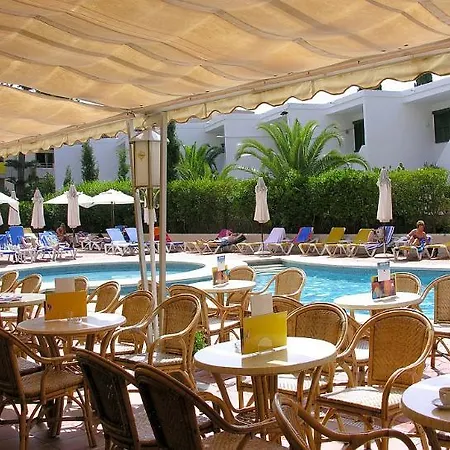 O7 Alondra Hotel