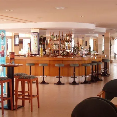 O7 Alondra Hotel