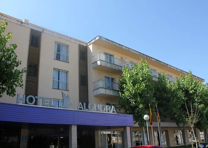 O7 Alondra Hotell 3*