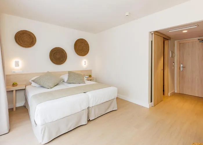 O7 Alondra 3* Cala Ratjada (Mallorca)