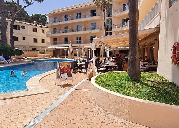 O7 Alondra 3* Cala Ratjada (Mallorca)