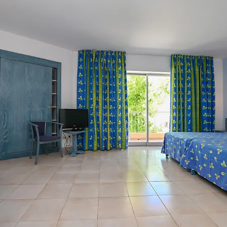 O7 Alondra 3* Cala Ratjada (Mallorca)