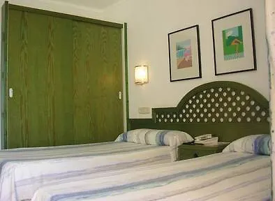 O7 Alondra Hotel 3*